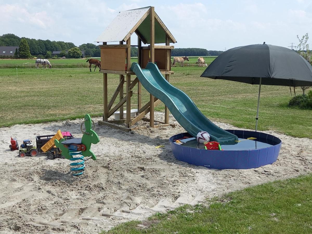 Comfort Safaritent 6 Pers En Mini Camping Zwiggelte Экстерьер фото